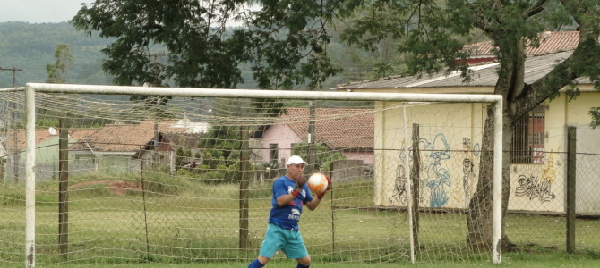 GOLEIRO TAMBÉM TEM QUE TER SORTE