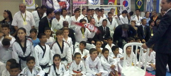 PORTO UNIÃO NO 24° WORLD OPEN TAEKWONDO