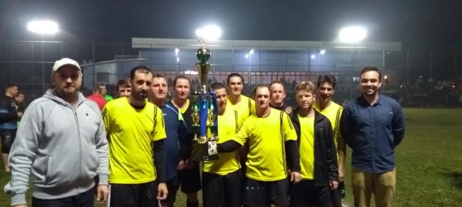 SÃO PEDRO É CAMPEÃO NO FUTEBOL SETE VETERANOS DE PAULA FREITAS SÃO PEDRO É CAMPEÃO NO FUTEBOL SETE VETERANOS DE PAULA FREITAS