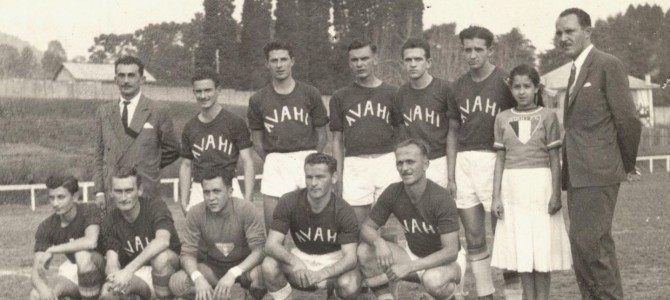 AVAHI F.C. – Campeão no ano santo de 1950.