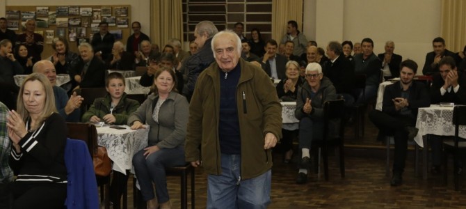 A MAIOR LENDA VIVA DO FUTEBOL AMADOR DE PORTO UNIÃO DA VITÓRIA FOI RESENHAR NO CÉU.