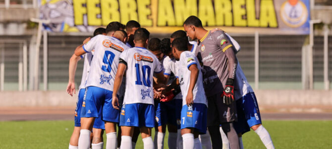 A PANTERA AZUL DOURADA AINDA NÃO ACHOU O SEU FUTEBOL, SE É QUE TEM. DESSA FEITA, O ALGOZ FOI O NÃO MUITO FORTE PATRIOTAS.