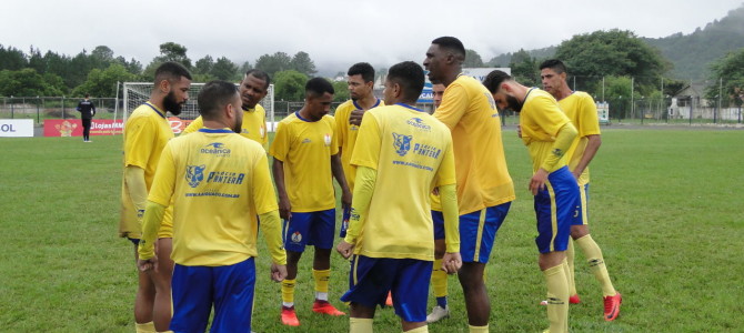 IGUAÇU DE UNIÃO DA VITÓRIA-PR FEZ AMISTOSO CONTRA A CHAPECOENSE.