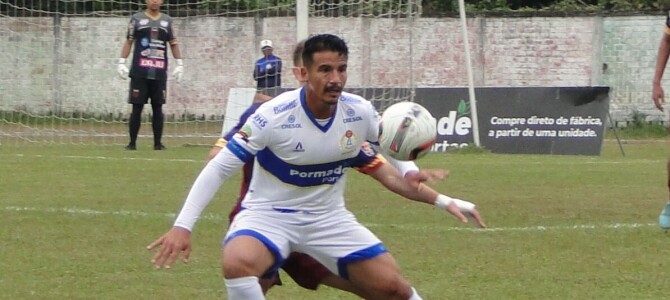 O GIGANTE DA PEDREIRA NOCAUTEOU A PANTERA AZUL DOURADA NO PARANAENSE DA SEGUNDA DIVISÃO.