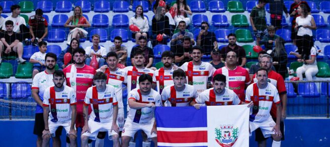 COPA INTERCIDADES DE FUTSAL – PAULA FREITAS LEVANTOU O CANECO – CONQUISTOU O SEU PRIMEIRO TÍTULO REGIONAL.
