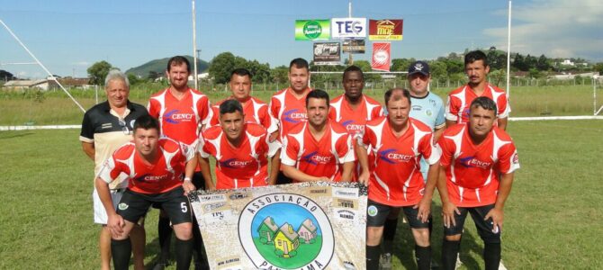 O FORTALEZA COMEMORA 42 ANOS, MAS QUEM GANHOU PRESENTES FORAM OS DESPORTISTAS.