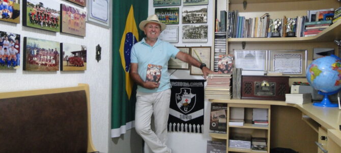 REVOLTADO COM O MUNDO ATUAL