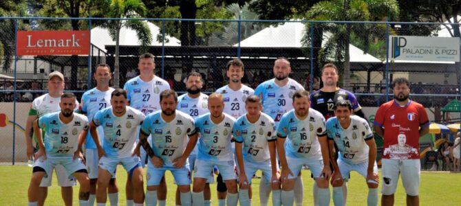 FUTEBOL MINICAMPO ADULTO – AABB DE UNIÃO DA VITÓRIA É VICE-CAMPEÃ EM MARINGÁ.