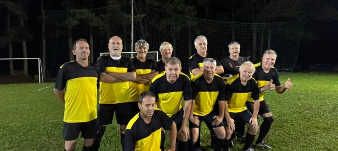 1ª COPA SAGRADA FAMÍLIA DE FUTEBOL SUIÇO – CATEGORIA “60SSENTINHA”. 1ª COPA SAGRADA FAMÍLIA DE FUTEBOL SUIÇO – CATEGORIA “60SSENTINHA”.