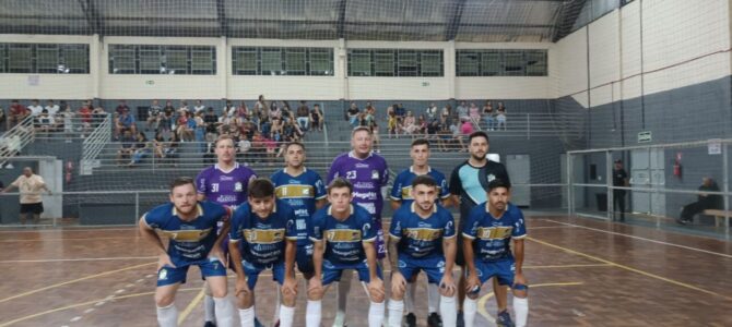 PORFIA DE VOLTA PELO CERTAME DA AMSULPAR – FUTSAL MASCULINO. CONHECEU-SE O PRIMEIRO FINALISTA. PORFIA DE VOLTA PELO CERTAME DA AMSULPAR – FUTSAL MASCULINO. CONHECEU-SE O PRIMEIRO FINALISTA.