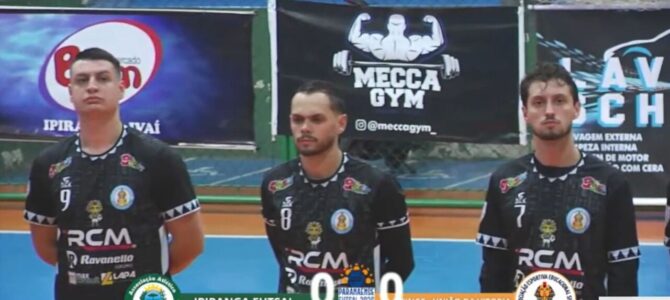 SFINGE FUTSAL, DE UNIÃO DA VITÓRIA, PELEOU NA CIDADE DE IPIRANGA.